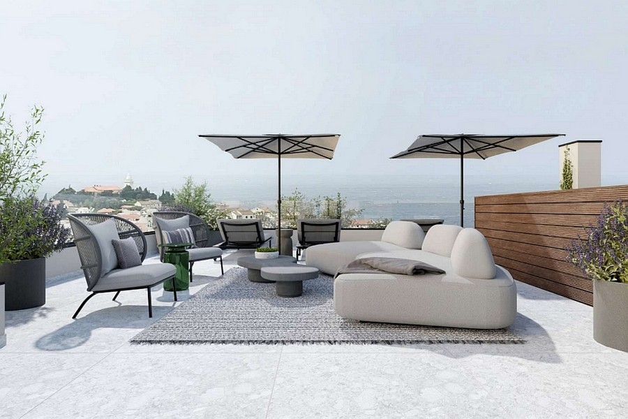 Solterrass med havsutsikt i Primosten