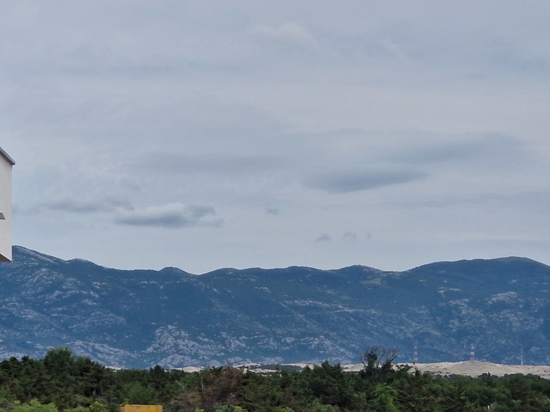 Exteriör vy av den nya byggnaden i Kroatien