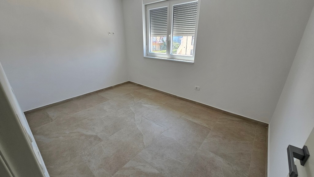 Rum med fönster i nya Penthouse Vabriga