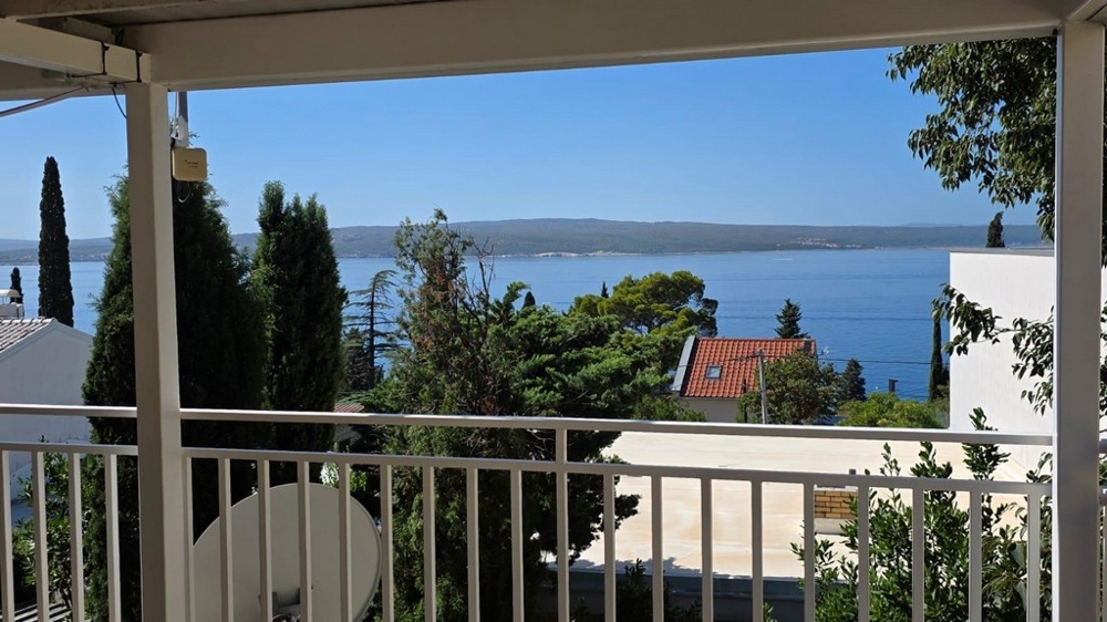 Utsikt över havet från balkongen