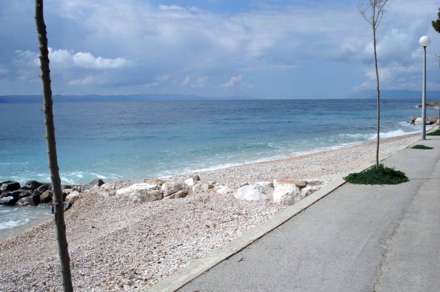 Det är bara några steg från havet. Fastighetsmäklare Kroatien - Panorama Scouting