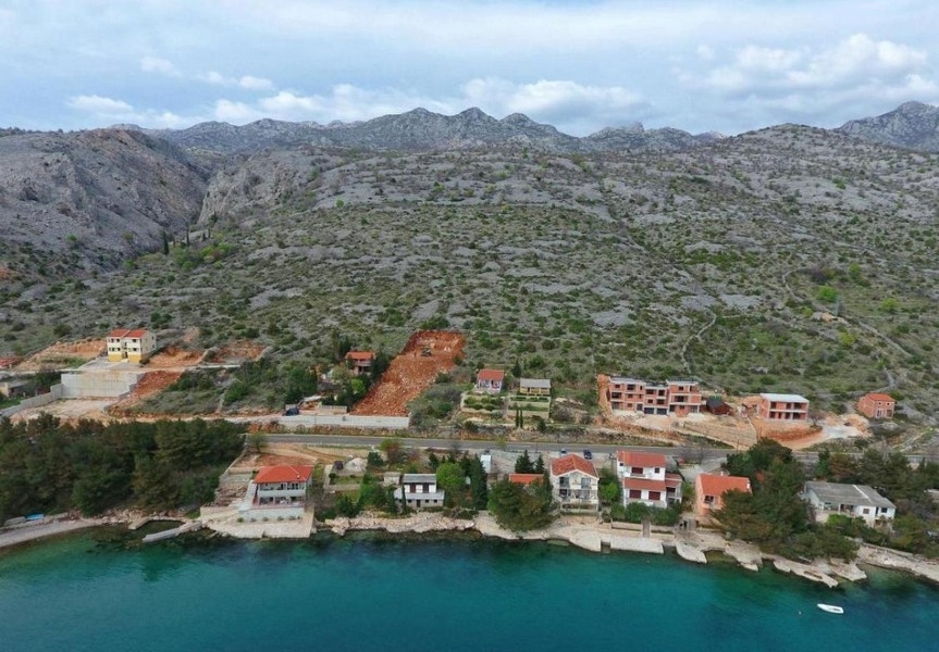 Tomt i Starigrad Paklenica, Kroatien till salu - Panorama Scouting.