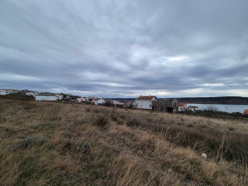 Fastighet G458 i Rtina, Kroatien.