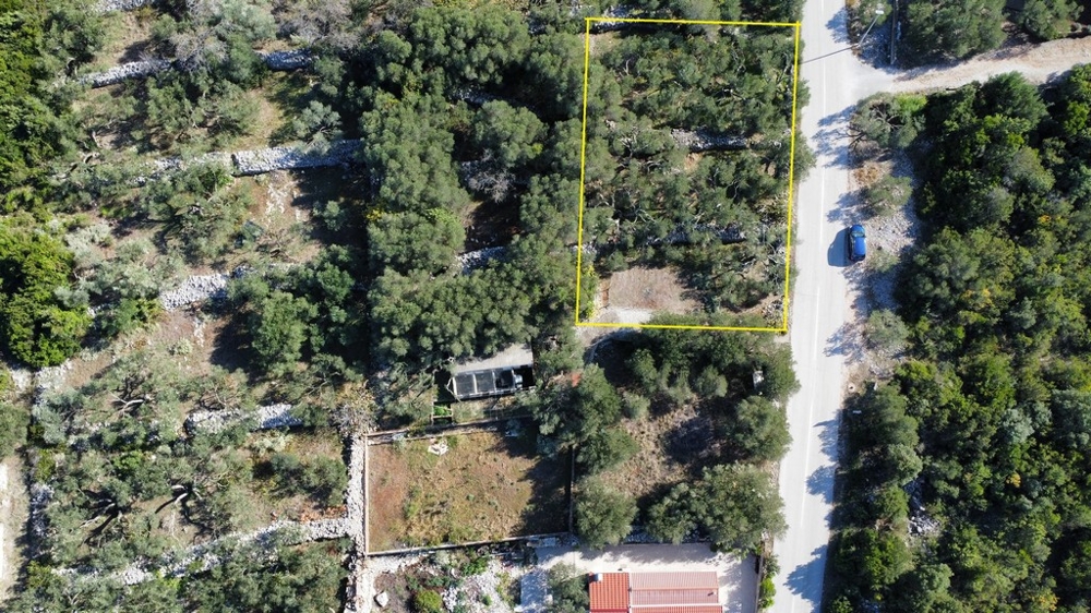 Fastighetsön Peljesac.