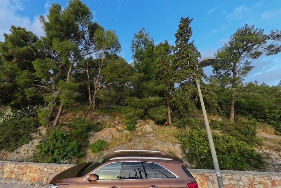 Köp byggmark i Kroatien.