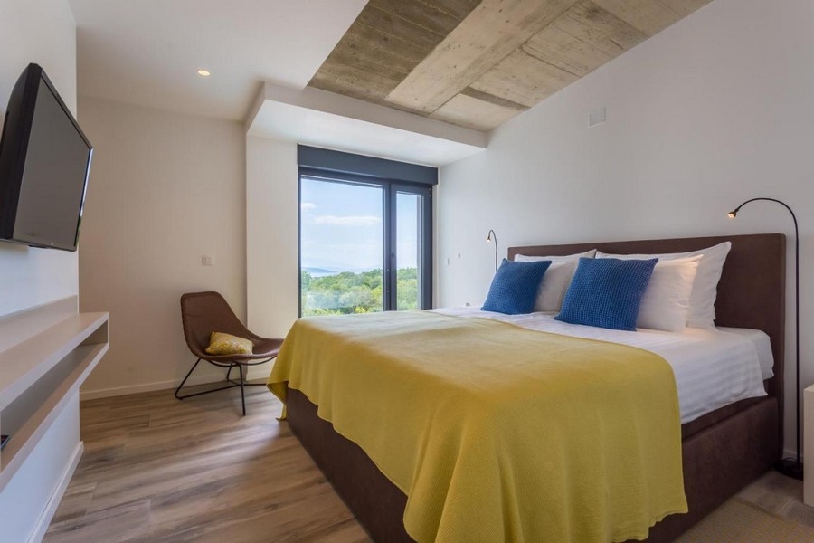 Modernt badrum med dusch