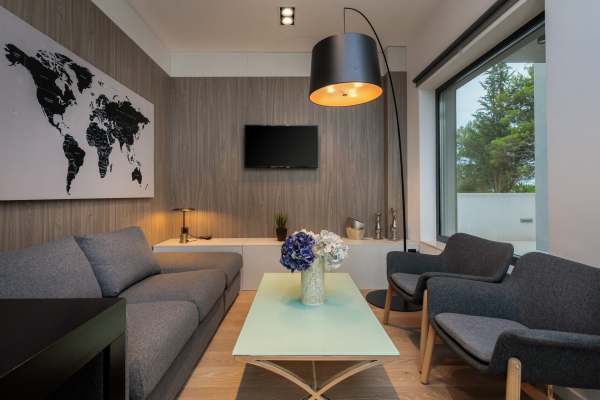 Ytterligare sittmöjligheter i fastigheten