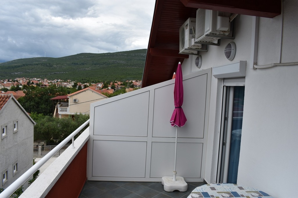 Utsikt över balkongen på vinden på H1455