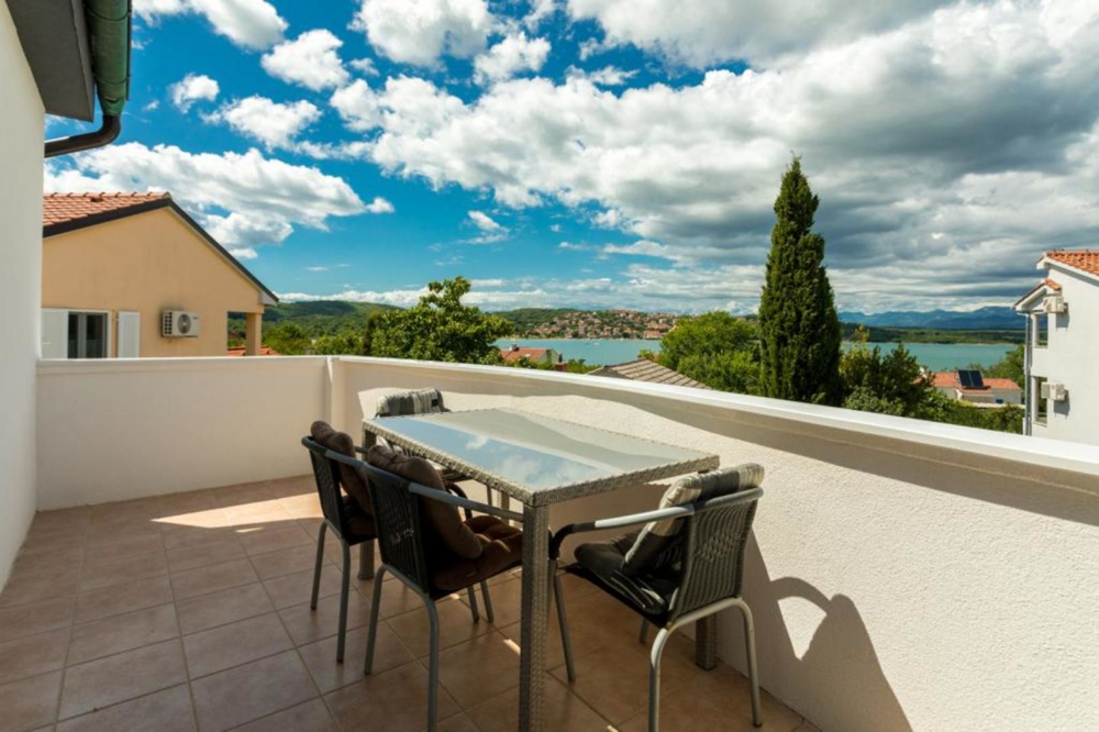 Fastighetsön Krk - Panorama Scouting Kroatien.