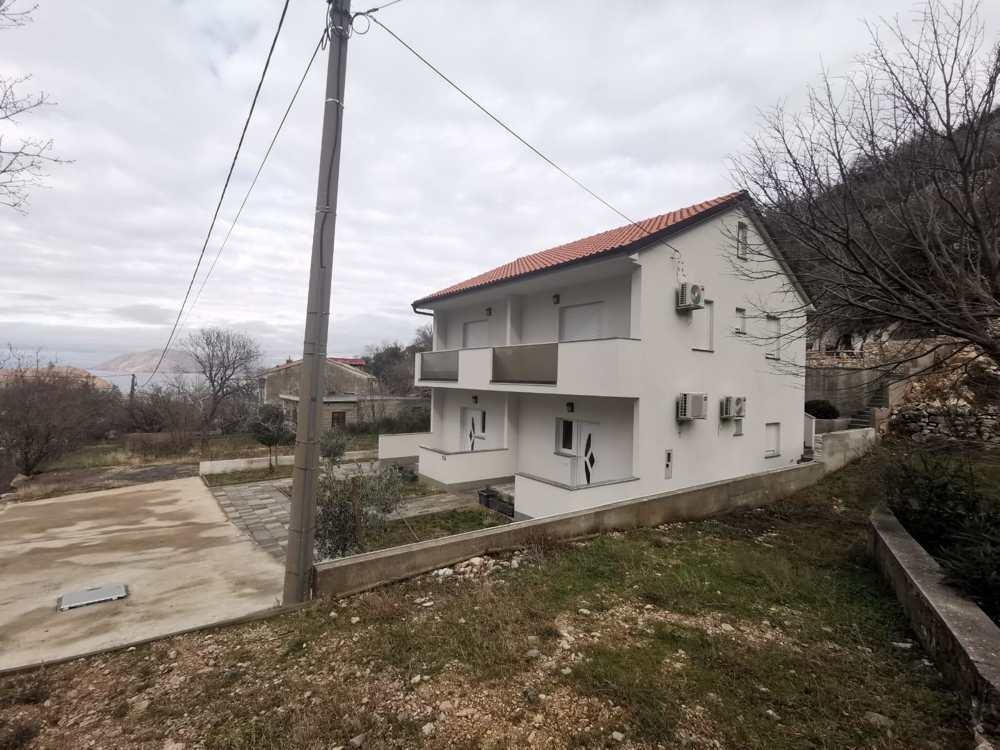 Hus i ett attraktivt läge med havsutsikt i Kroatien till salu - Panorama Scouting.
