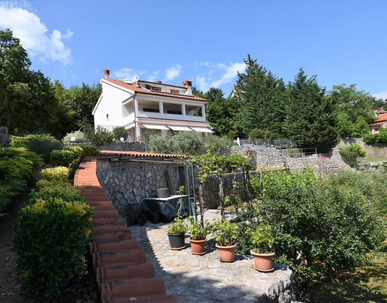 Medelhavsvilla nära Opatija i Kroatien till salu - Panorama Scouting Real Estate.