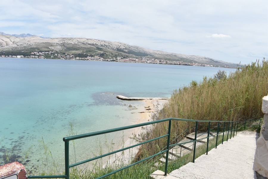Köp ett hus i Kroatien, norra Dalmatien, ön Pag - Panorama Scouting Immobilien H2023, inköpspris: 2 700 000 EUR - Bild 9