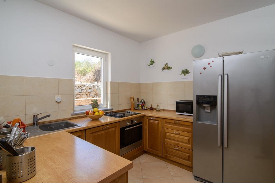 Köp ett hus i Kroatien, centrala Dalmatien, ön Ciovo Trogir - Panorama Scouting Immobilien H2083, inköpspris: 440 000 EUR - bild 5