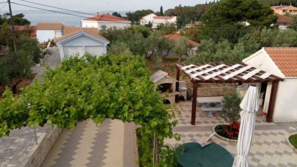 Fastigheter Kroatien, norra Dalmatien, ön Ugljan / Pasman / Dugi Otok - Panorama Scouting Real Estate H2171, inköpspris: 700 000 EUR - Bild 2
