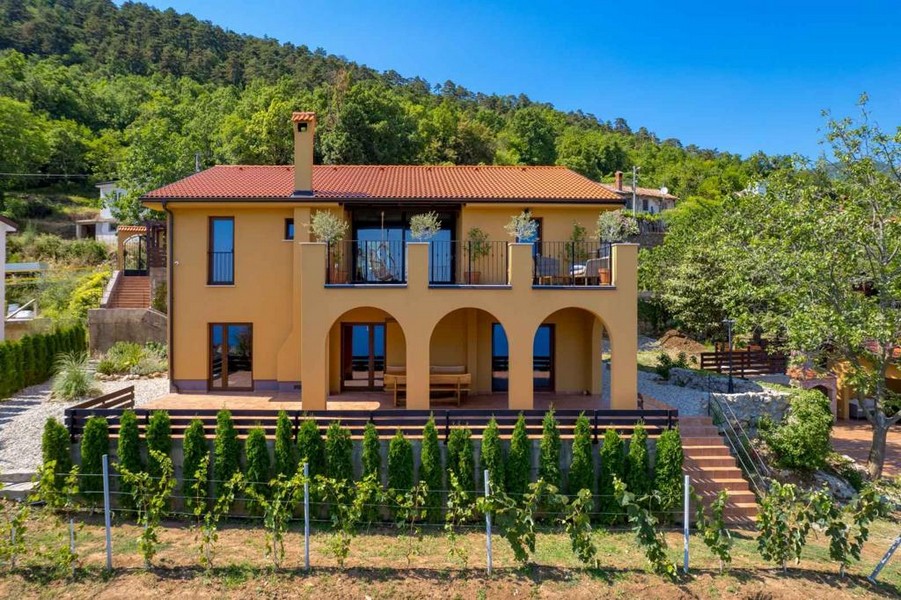 Köp en villa i Kroatien, Kvarnerbukten, Opatija - Panorama Scouting Immobilien H2276, inköpspris: 1 800 000 EUR - Bild 1
