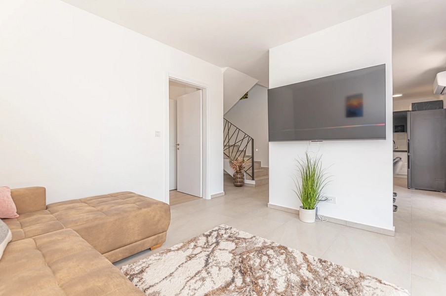 Köp ett hus i Kroatien, Norra Dalmatien, Sibenik - Panorama Scouting Immobilien H2316, inköpspris: 385 000 EUR - bild 8