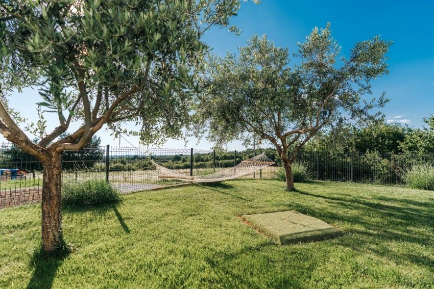 Fastigheter Kroatien - Porec, Hus Panorama Scouting H2379