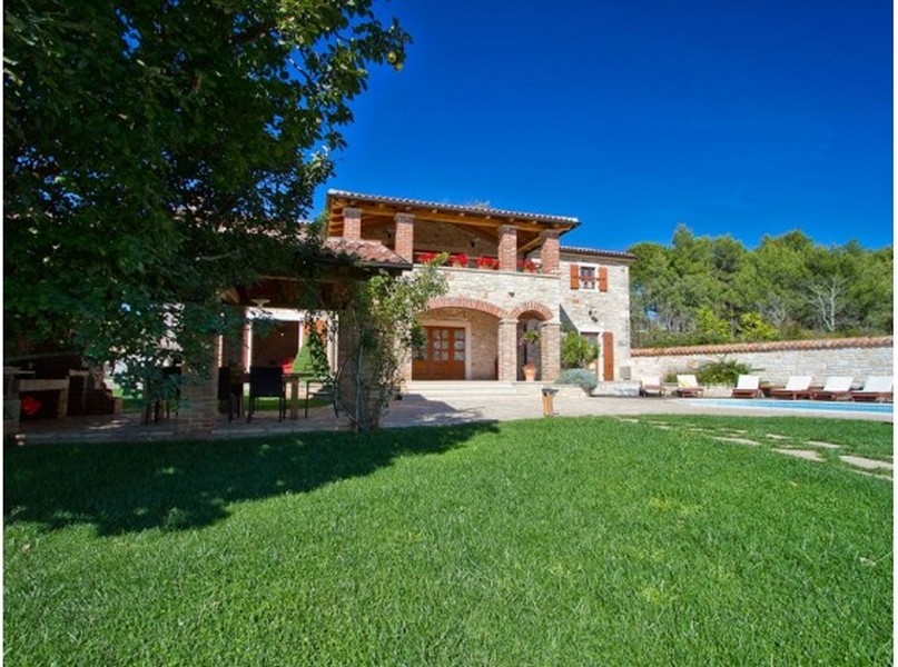 Lyxiga fastigheter vid havet i Kroatien - Panorama Scouting H2393, Istrien, Porec.