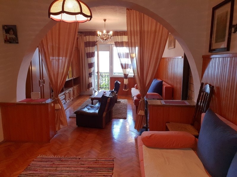 5 sovrum och 4 badrum