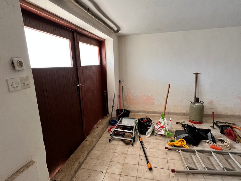 Garaget - i behov av renovering.