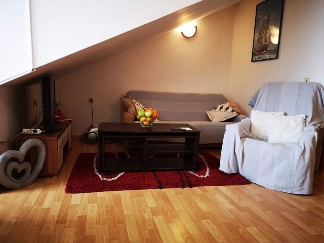 Lägenhetshus nära havet