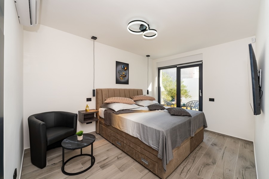 Köp en villa med ljusa rum i Kroatien