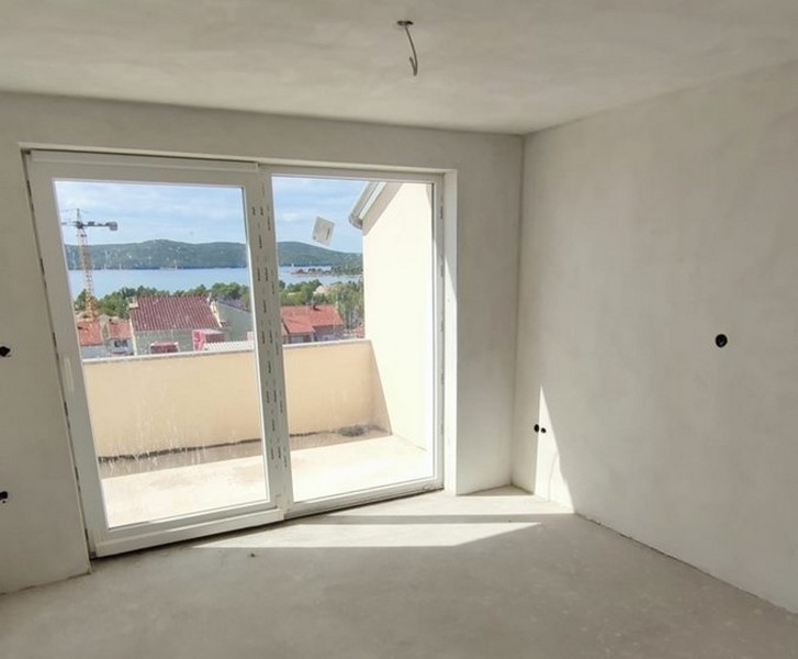 Havsutsikt från övervåningen i hus H2647 till salu i Kroatien - Panorama Scouting.