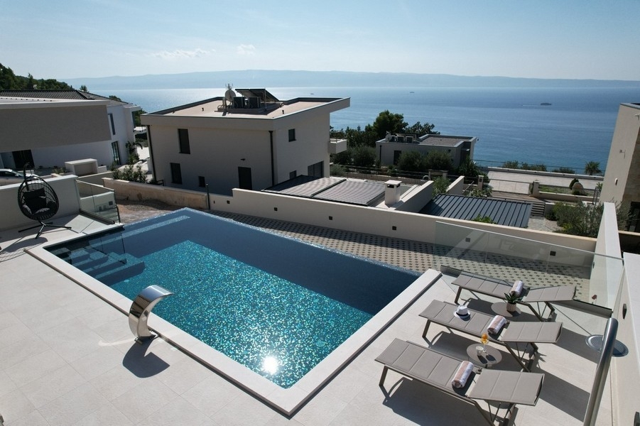 Havsutsikt från terrassen på fastighet H2679 i Kroatien - Panorama Scouting.