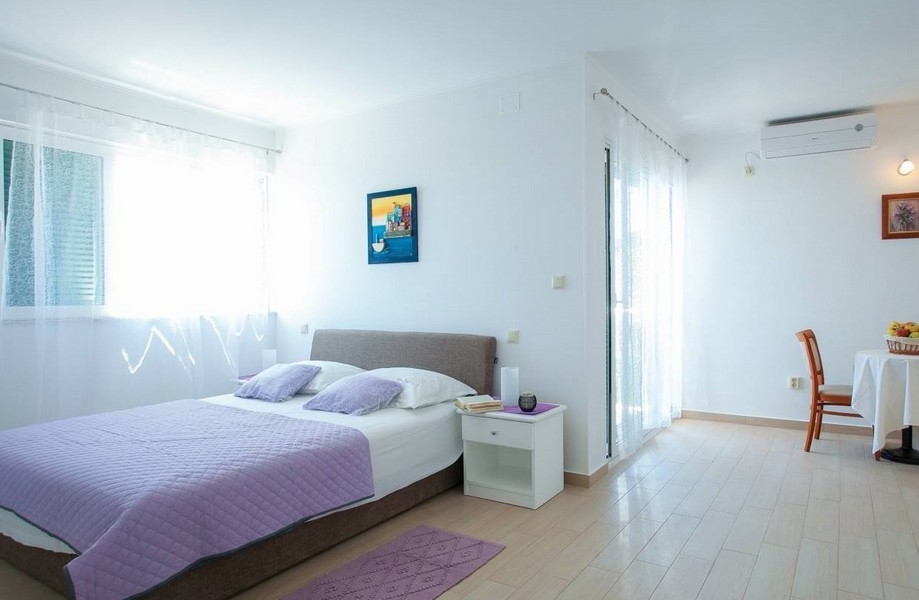 Bostadsenhet med sovplats.