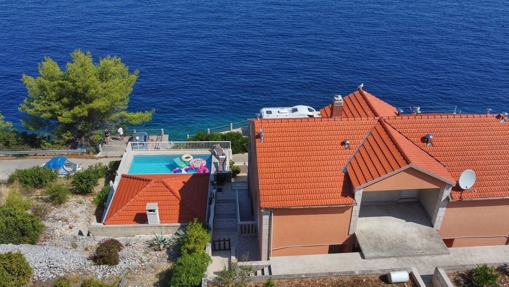 Hus med havsutsikt till salu i Kroatien - Panorama Scouting H2712
