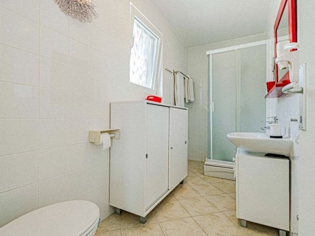 3 sovrum och 3 badrum - H2727