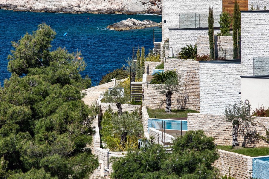 Sju villor i privat läge i Primosten