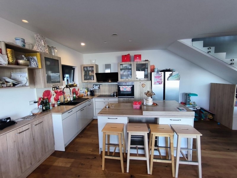 Fastigheter Kroatien, villa med panoramautsikt över havet, Opatija-regionen i Istrien, modernt öppet kök