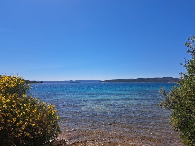 Fastighet vid havet på ön Ugljan, Kroatien - Panorama Scouting.