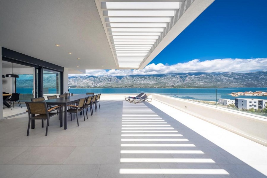 Lyxvilla H3355 till salu i Kroatien.