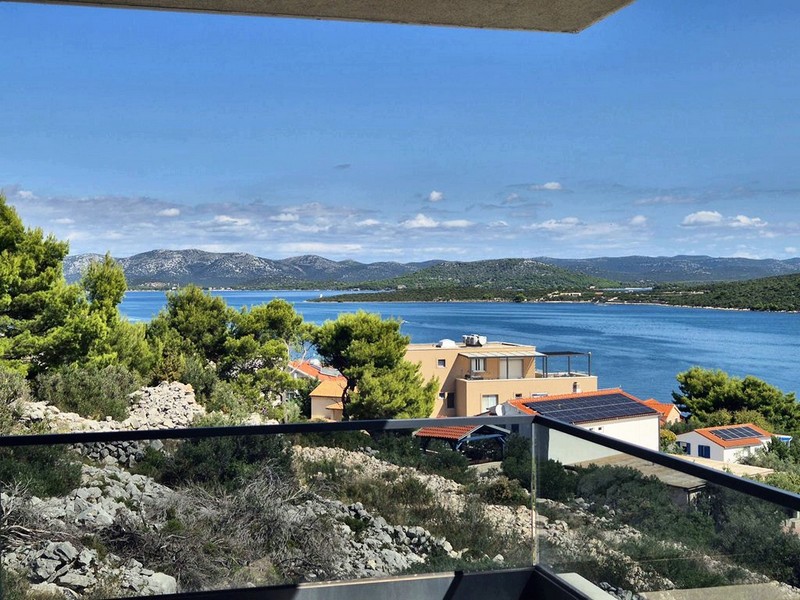 Utsikt från Villa H3406 i Kroatien - fastighetsmäklare är Panorama Scouting.