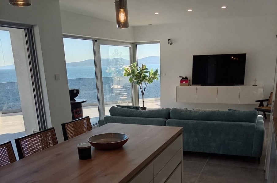 Entréområdet till Villa H3407 i Kroatien - Panorama Scouting.