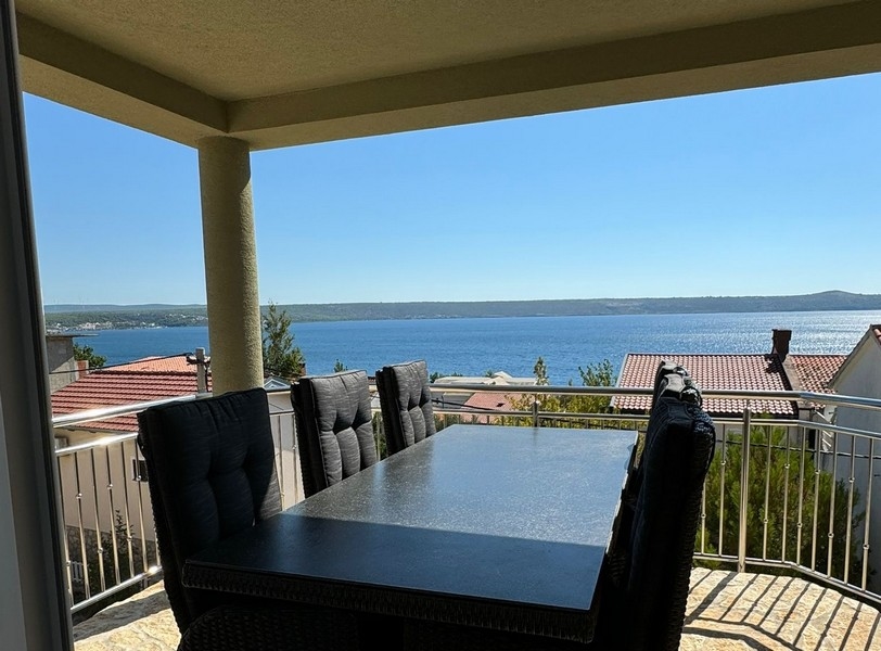 Havsutsikt från terrassen på fastighet H3445 i Kroatien - Panorama Scouting.