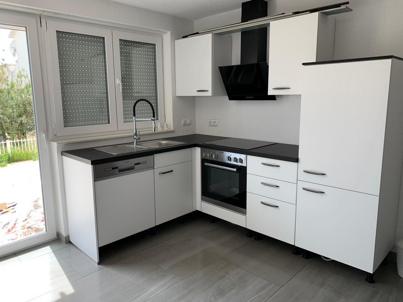 Välskött kök inne i fastigheten H3445.