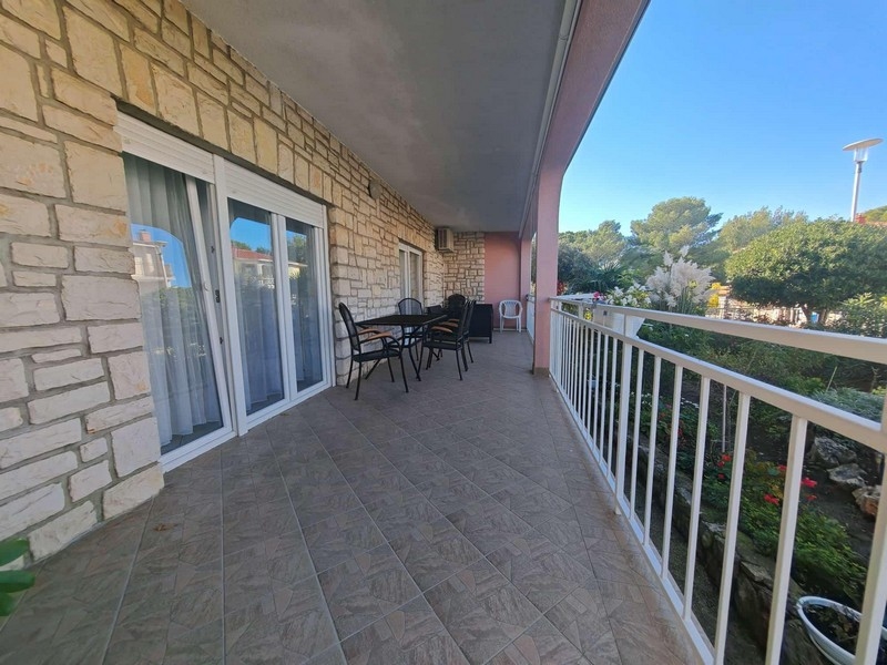 Terrass för fastighet H3452 i Selce, Crikvenica.