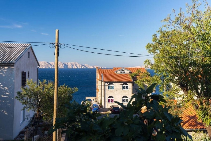 Hus med havsutsikt i Senj, Kroatien till salu - Panorama Scouting.