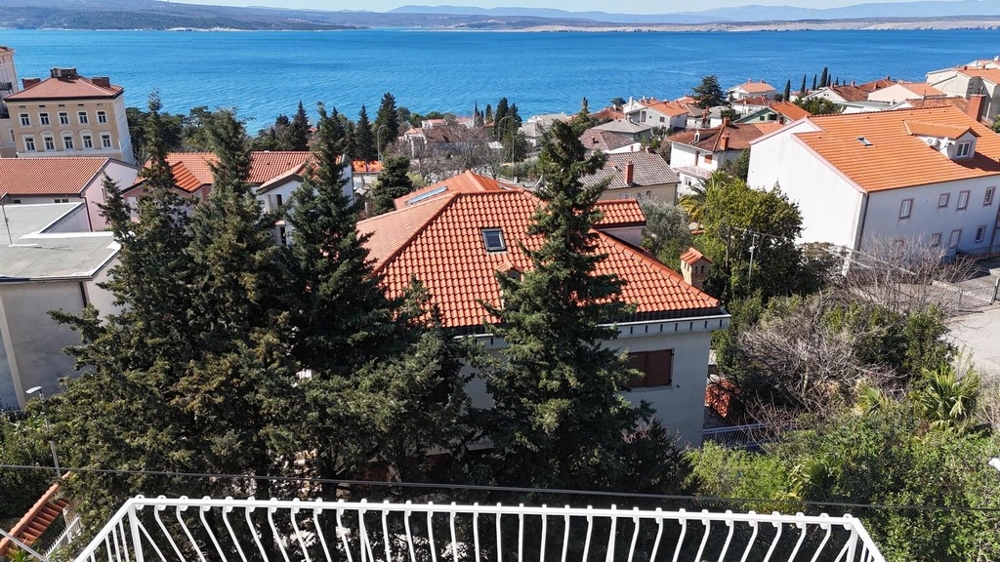 Havsutsikt över fastighet H3554 i Crikvenica, Kvarnerbukten.