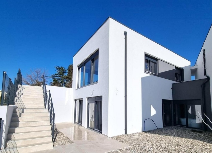 Köp ett hus på ön Krk i Kroatien - Panorama Scouting.