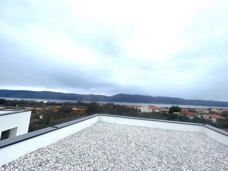 Panoramautsikt över havet från takterrassen