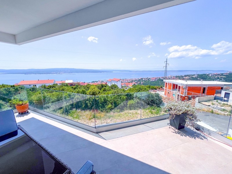 Havsutsikt över fastighet H3601 i Crikvenica, Kroatien - Panorama Scouting.