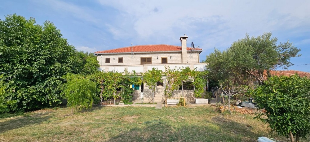 Köp hus med havsutsikt på Peljesac till salu - Panorama Scouting H3603.