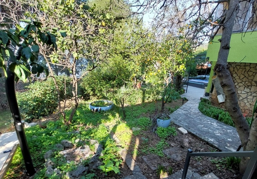 Köp ett hus i Kroatien, Centrala Dalmatien, ön Ciovo Trogir - Panorama Scouting Immobilien H2421, inköpspris: 570 000 EUR - bild 13