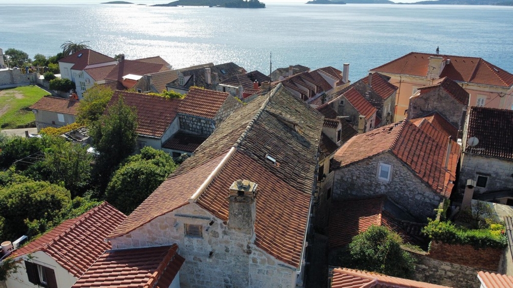 Traditionellt radhus nära havet till salu i Dalmatien - Panorama Scouting.