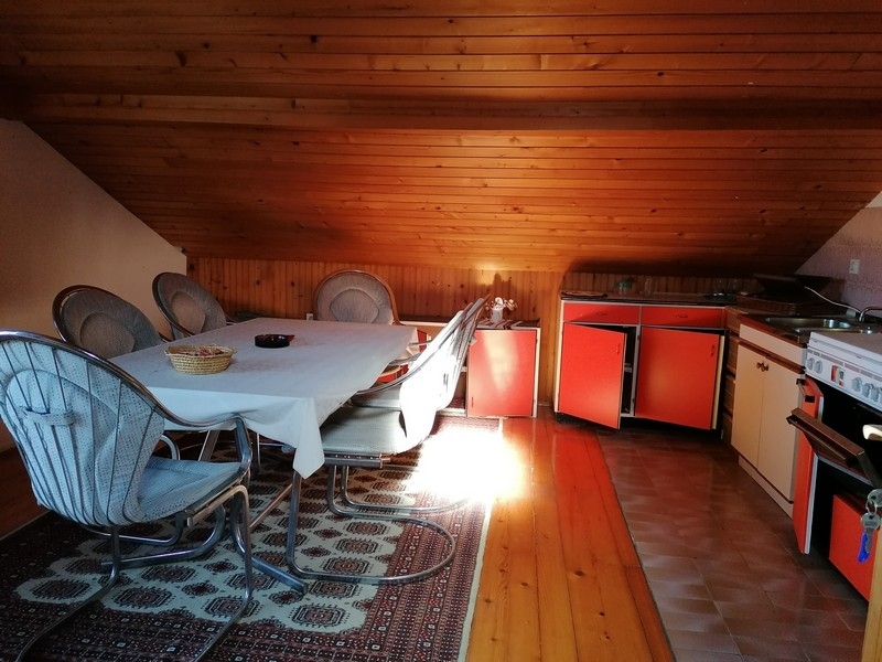 Vindskök med matplats och snedtak