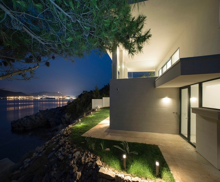 Stads- och havsutsikt från fastighet H3680